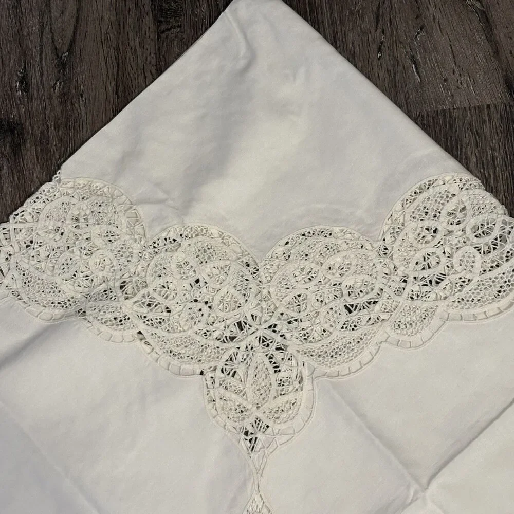 White Battenburg Lace Tablecloth From Fortunoff Round 64” Diameter New W/ Defect